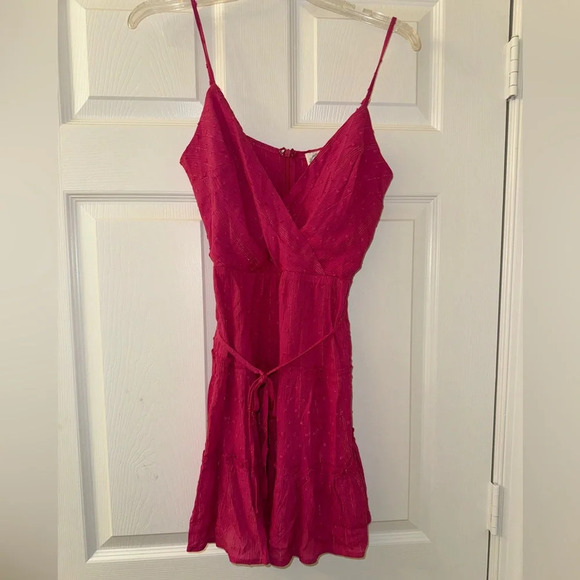 Francesca’s Pink Linen Dress! - Picture 1 of 7